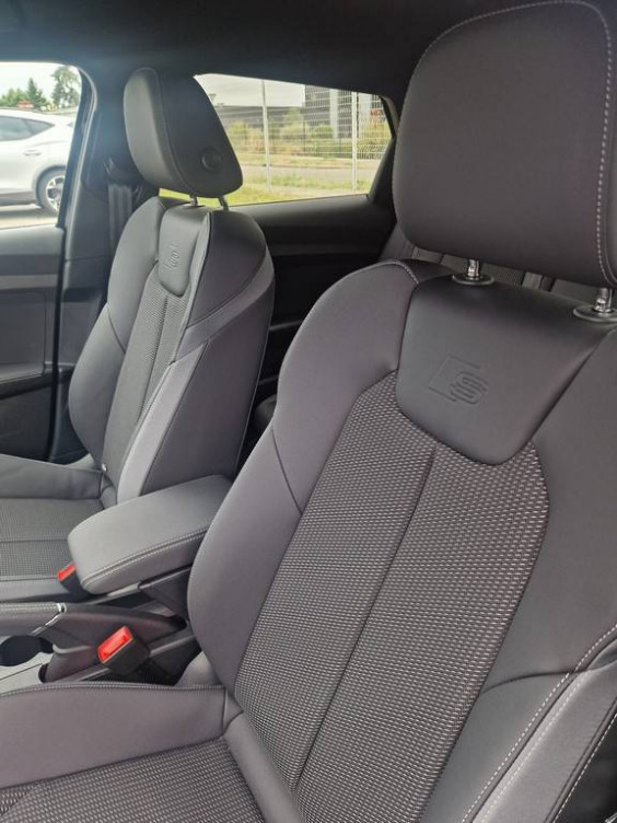 Acheter Audi A1 A1 Sportback 30 TFSI 116 ch S tronic 7 S Line Plus 5p neuf dans les concessions du Groupe Faurie