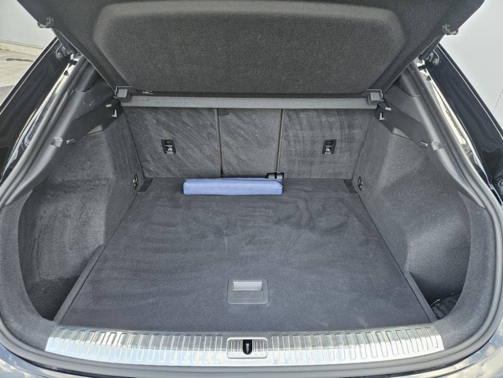 Acheter Audi Q3 Q3 Sportback 40 TDI 200 ch S tronic 7 Quattro S Edition 5p occasion dans les concessions du Groupe Faurie