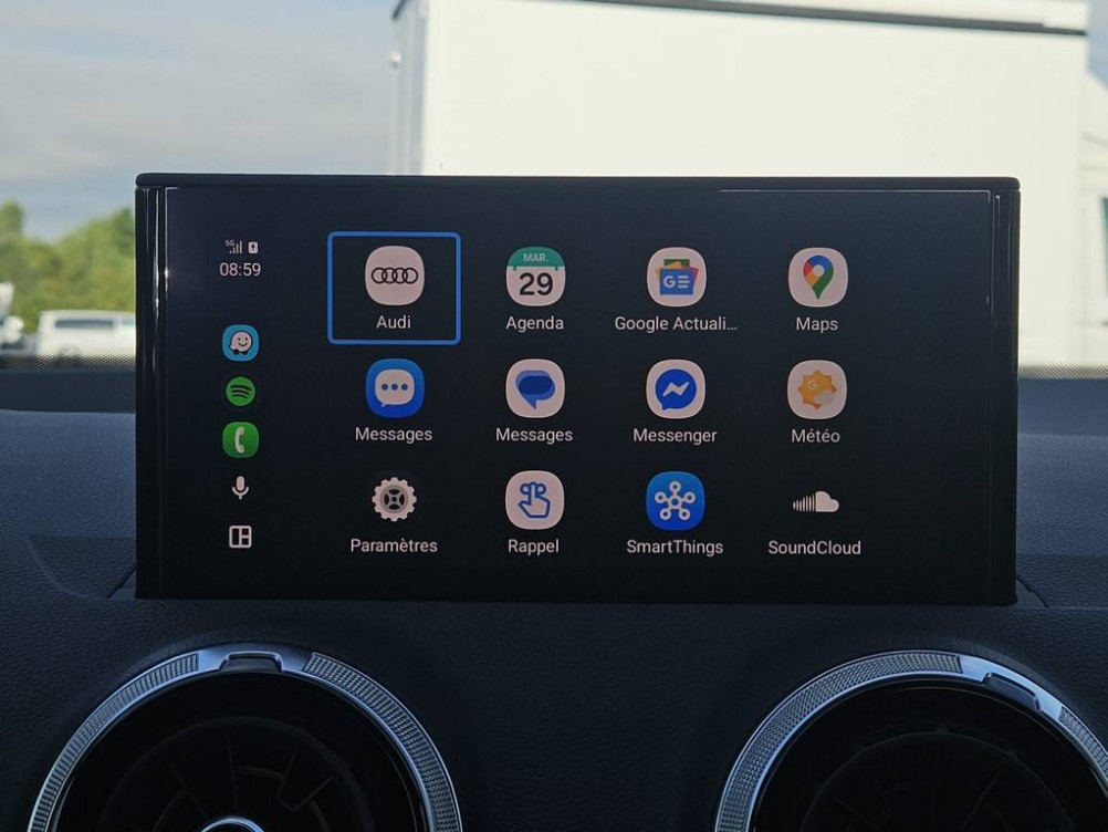 Acheter Audi Q2 Q2 35 TFSI 150 S tronic 7 Design Luxe 5p occasion dans les concessions du Groupe Faurie
