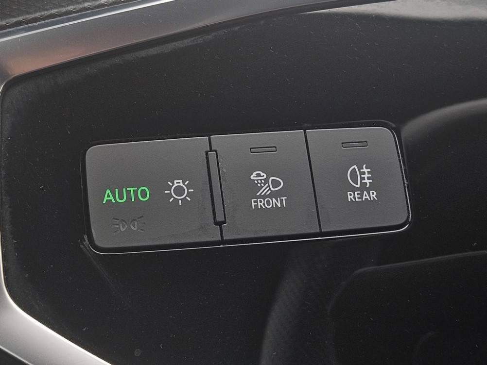 Acheter Audi Q3 Q3 Sportback 40 TDI 200 ch S tronic 7 Quattro S Edition 5p occasion dans les concessions du Groupe Faurie