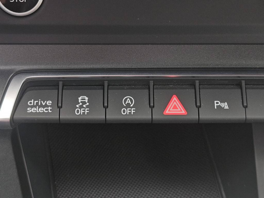 Acheter Audi Q3 Q3 Sportback 40 TDI 200 ch S tronic 7 Quattro S Edition 5p occasion dans les concessions du Groupe Faurie