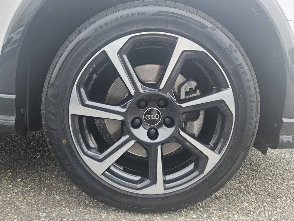 Acheter Audi Q3 Q3 Sportback 40 TDI 200 ch S tronic 7 Quattro S Edition 5p occasion dans les concessions du Groupe Faurie