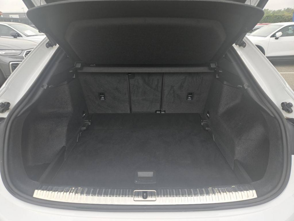 Acheter Audi Q3 Q3 Sportback 40 TDI 200 ch S tronic 7 Quattro S Edition 5p occasion dans les concessions du Groupe Faurie