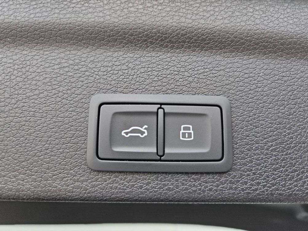 Acheter Audi Q3 Q3 Sportback 35 TDI 150 ch S tronic 7 S line 5p occasion dans les concessions du Groupe Faurie