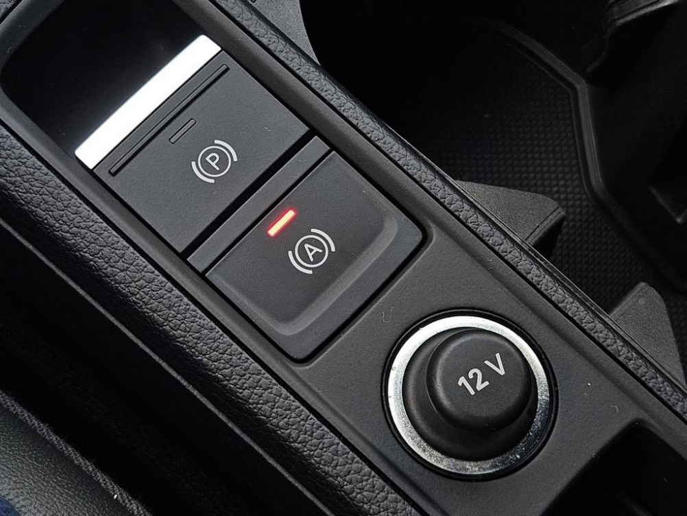 Acheter Audi Q3 Q3 35 TDI 150 ch S tronic 7 S Edition 5p occasion dans les concessions du Groupe Faurie