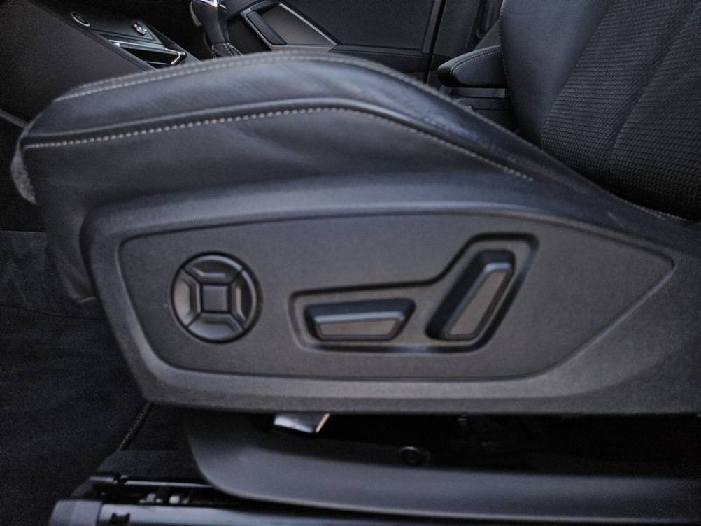 Acheter Audi Q3 Q3 35 TDI 150 ch S tronic 7 S Edition 5p occasion dans les concessions du Groupe Faurie