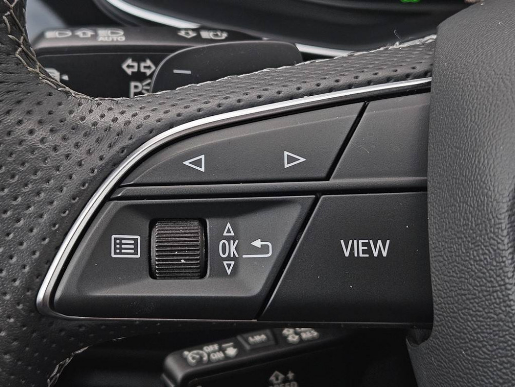 Acheter Audi Q8 Q8 60 TFSI e 462 Tiptronic 8 Quattro Compétition 5p occasion dans les concessions du Groupe Faurie