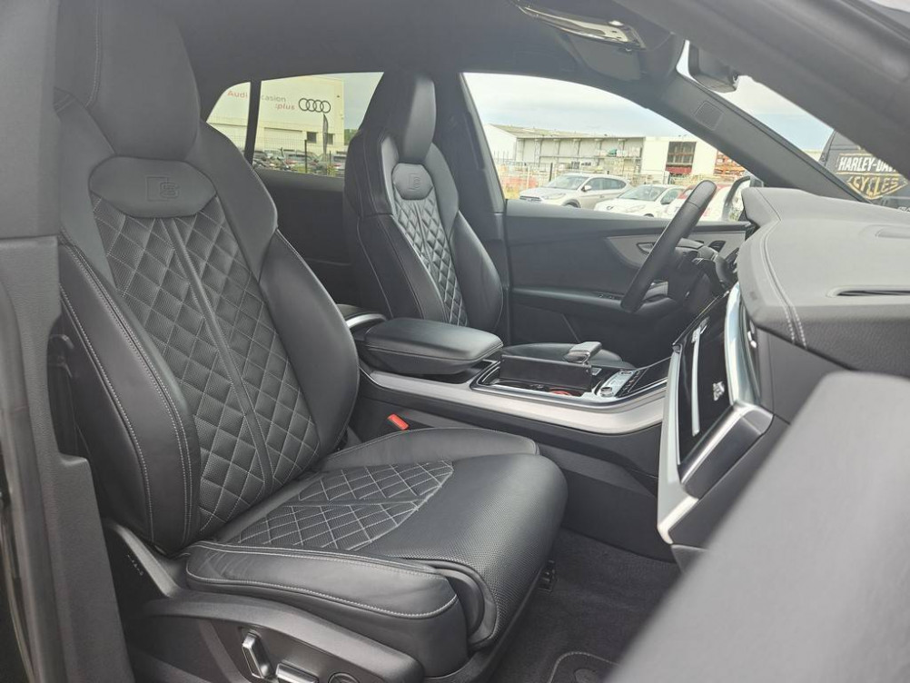 Acheter Audi Q8 Q8 60 TFSI e 462 Tiptronic 8 Quattro Compétition 5p occasion dans les concessions du Groupe Faurie
