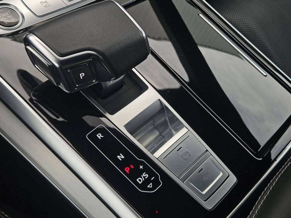 Acheter Audi Q8 Q8 60 TFSI e 462 Tiptronic 8 Quattro Compétition 5p occasion dans les concessions du Groupe Faurie