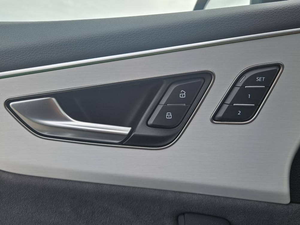 Acheter Audi Q8 Q8 60 TFSI e 462 Tiptronic 8 Quattro Compétition 5p occasion dans les concessions du Groupe Faurie