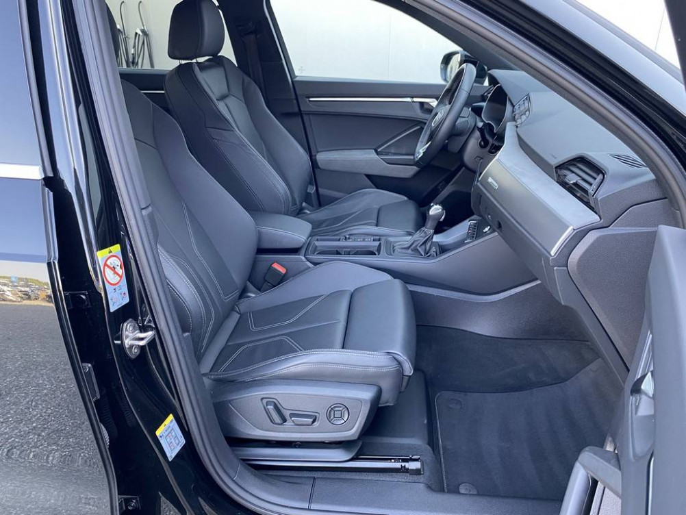 Acheter Audi Q3 Q3 45 TFSIe 245 ch S tronic 6 S line 5p occasion dans les concessions du Groupe Faurie