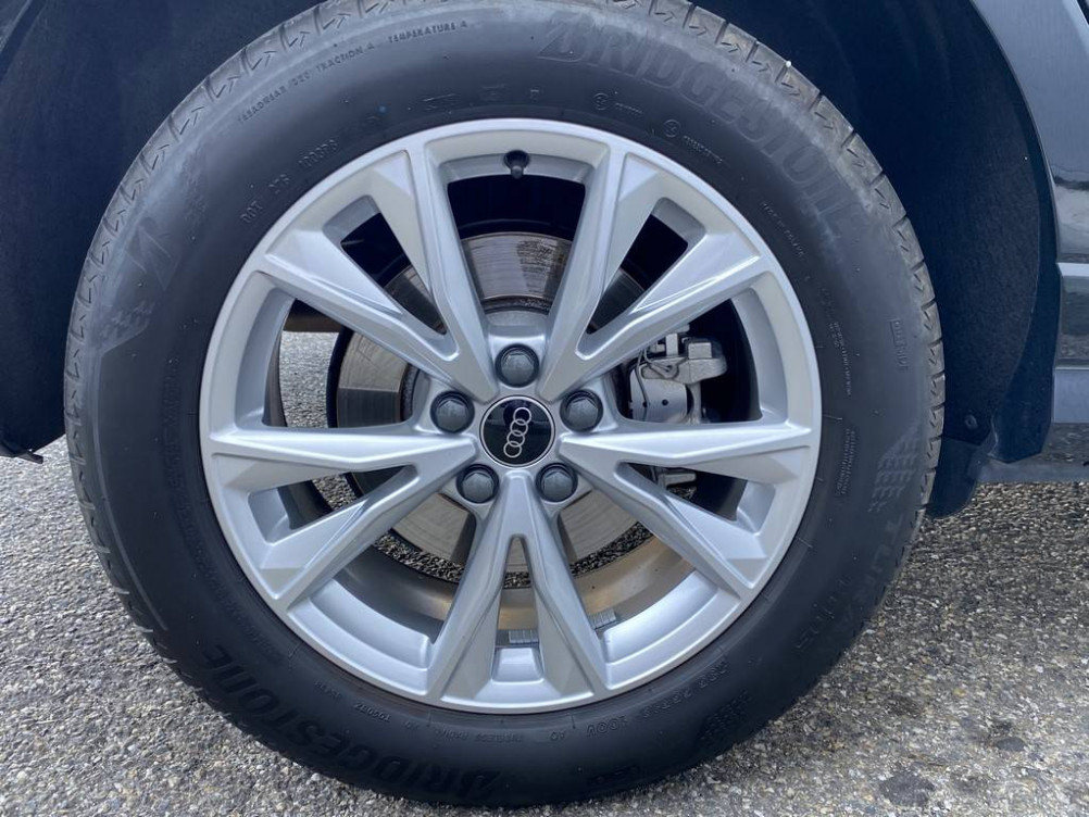Acheter Audi Q3 Q3 45 TFSIe 245 ch S tronic 6 S line 5p occasion dans les concessions du Groupe Faurie