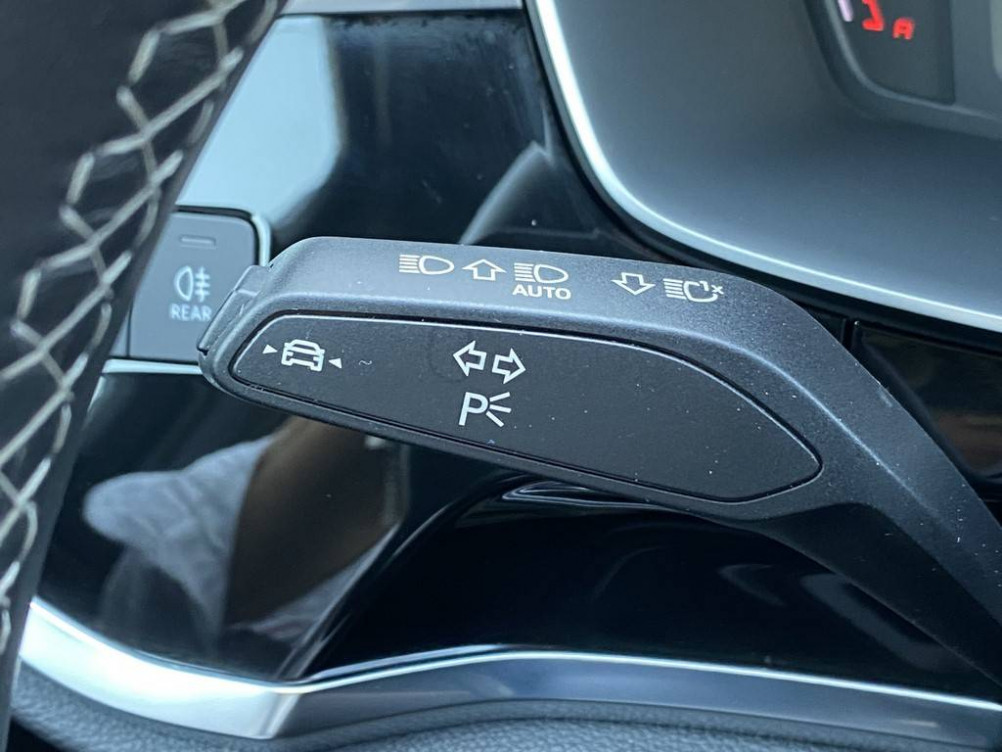 Acheter Audi Q3 Q3 45 TFSIe 245 ch S tronic 6 S line 5p occasion dans les concessions du Groupe Faurie