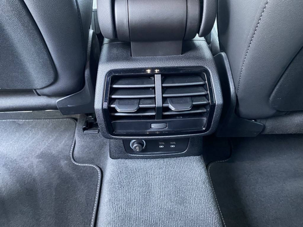 Acheter Audi Q3 Q3 45 TFSIe 245 ch S tronic 6 S line 5p occasion dans les concessions du Groupe Faurie