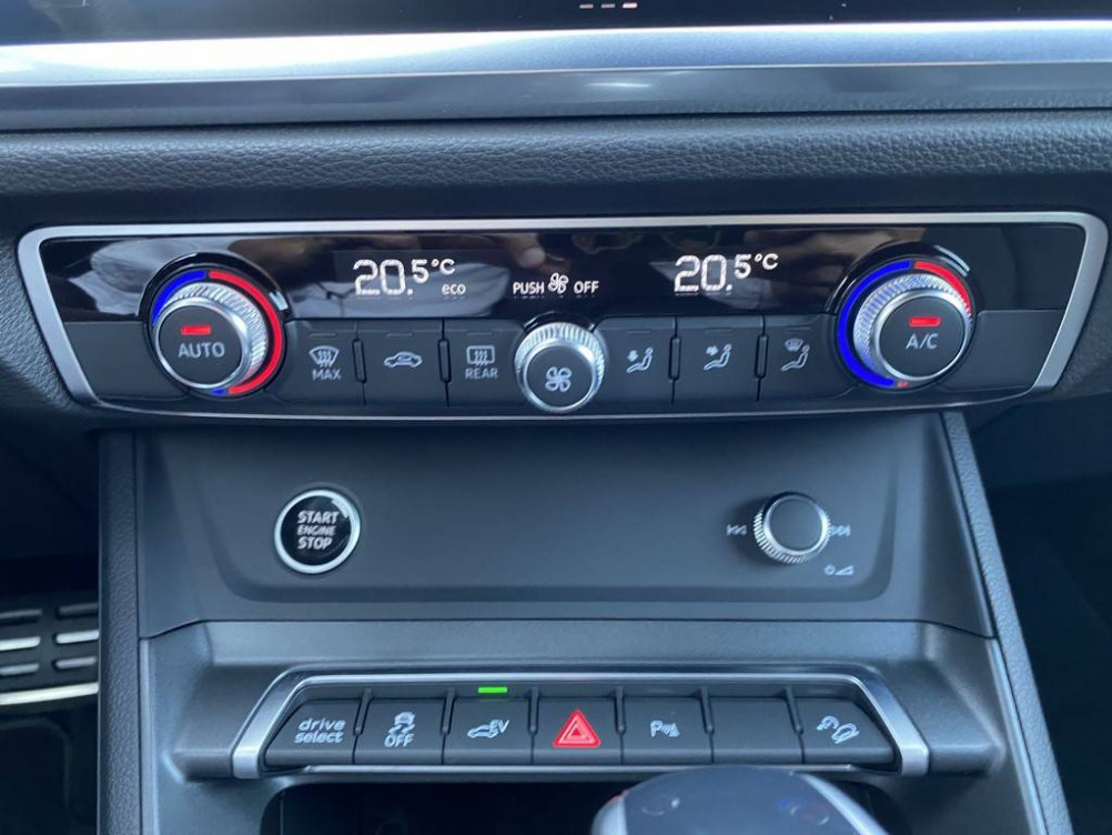 Acheter Audi Q3 Q3 45 TFSIe 245 ch S tronic 6 S line 5p occasion dans les concessions du Groupe Faurie