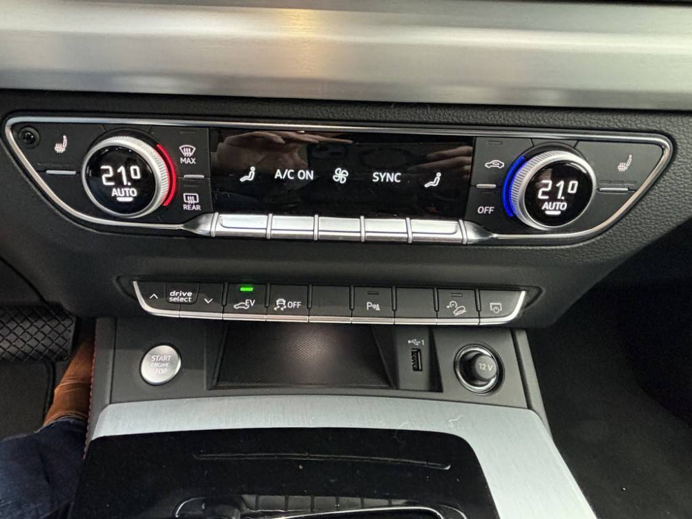 Acheter Audi Q5 Q5 Sportback 50 TFSIe 299 S tronic 7 Quattro S line 5p neuf dans les concessions du Groupe Faurie