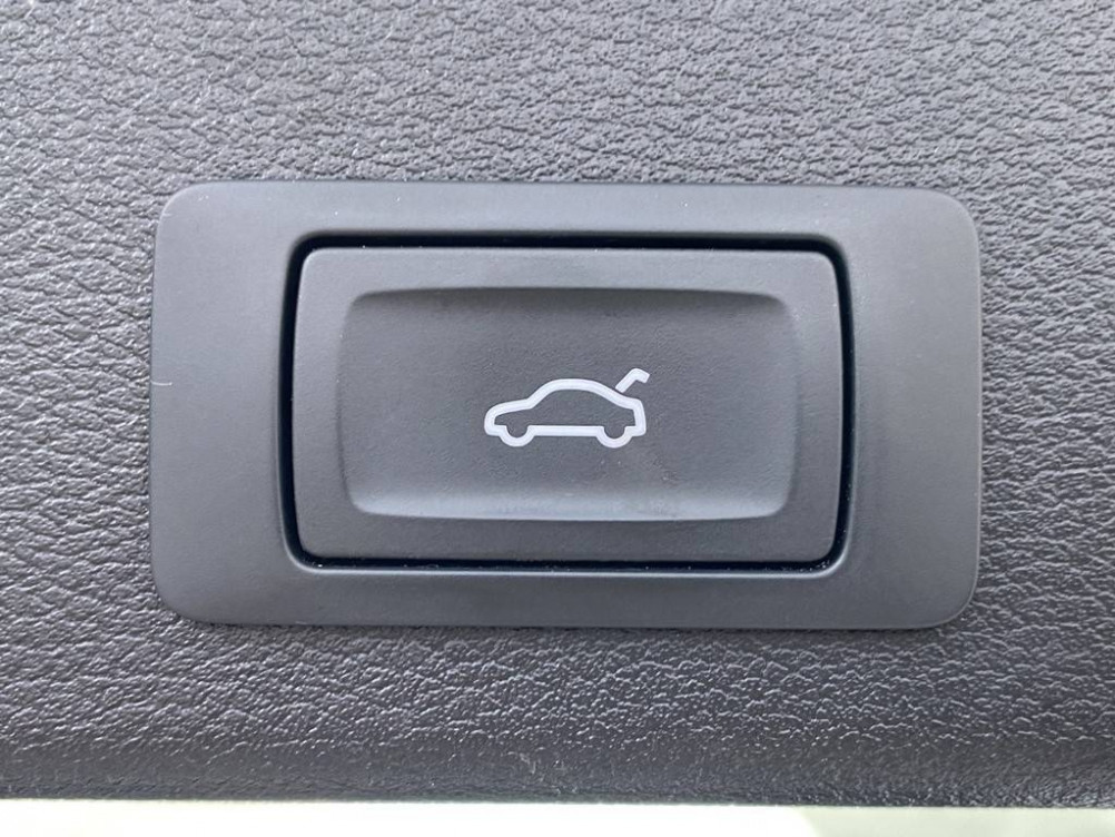 Acheter Audi A4 A4 Avant 35 TDI 163 S tronic 7 Business Line 5p occasion dans les concessions du Groupe Faurie