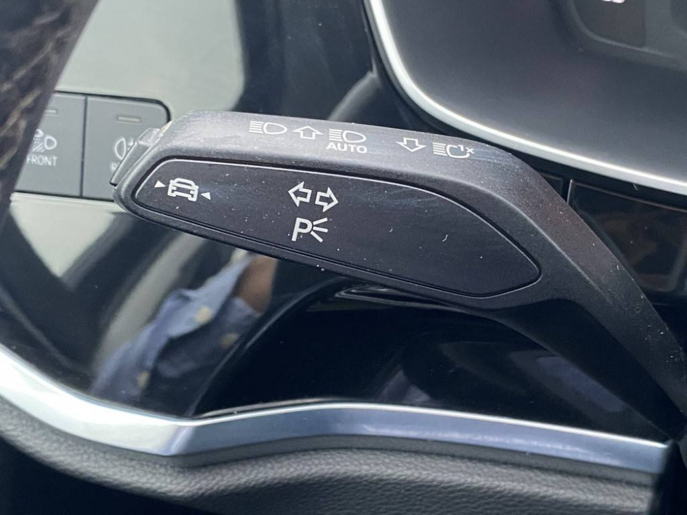 Acheter Audi Q3 Q3 35 TDI 150 ch S tronic 7 Design Luxe 5p occasion dans les concessions du Groupe Faurie