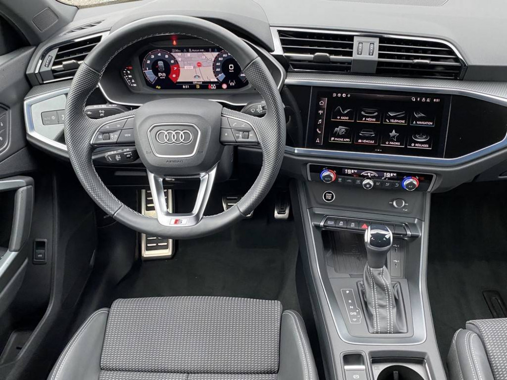 Acheter Audi Q3 Q3 Sportback 35 TFSI 150 ch S tronic 7 S line 5p occasion dans les concessions du Groupe Faurie
