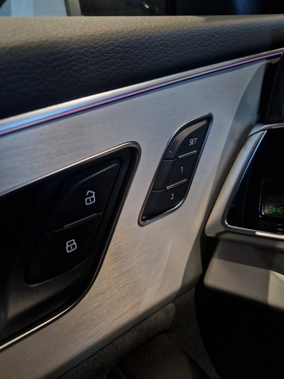 Acheter Audi Q8 Q8 55 TFSI e 394 Tiptronic 8 quattro S line 5p neuf dans les concessions du Groupe Faurie
