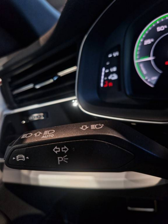 Acheter Audi Q8 Q8 55 TFSI e 394 Tiptronic 8 quattro S line 5p neuf dans les concessions du Groupe Faurie