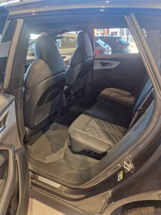 Acheter Audi Q8 Q8 55 TFSI e 394 Tiptronic 8 quattro S line 5p neuf dans les concessions du Groupe Faurie