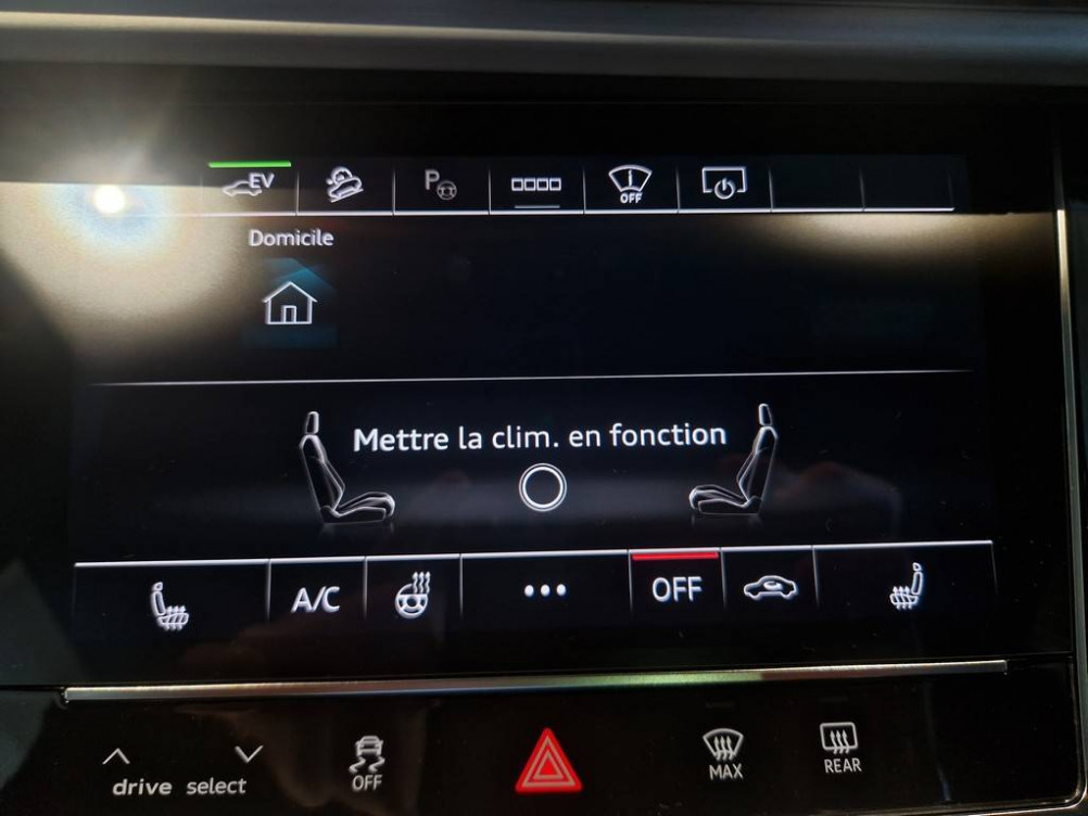 Acheter Audi Q8 Q8 55 TFSI e 394 Tiptronic 8 quattro S line 5p neuf dans les concessions du Groupe Faurie