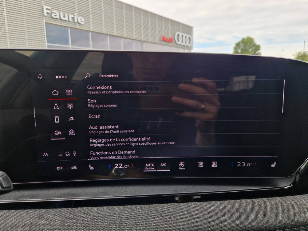 Acheter Audi Q6 E-TRON Q6 e-tron 306 ch 100 kWh performance S line 5p neuf dans les concessions du Groupe Faurie