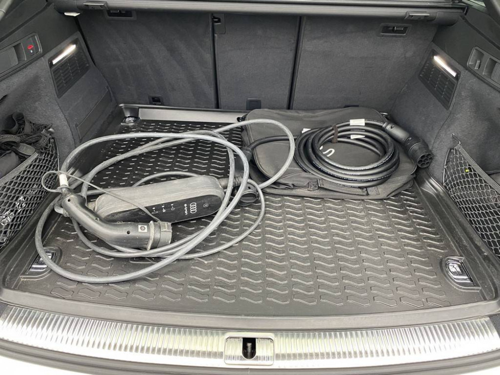 Acheter Audi Q5 Q5 Sportback 55 TFSIe 367 S tronic 7 Quattro S line 5p occasion dans les concessions du Groupe Faurie
