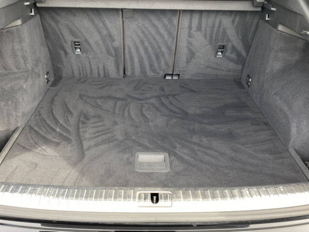 Acheter Audi Q3 Q3 Sportback 35 TDI 150 ch S tronic 7 S line 5p occasion dans les concessions du Groupe Faurie
