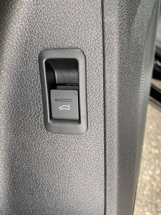 Acheter Audi Q3 Q3 Sportback 35 TDI 150 ch S tronic 7 S line 5p occasion dans les concessions du Groupe Faurie