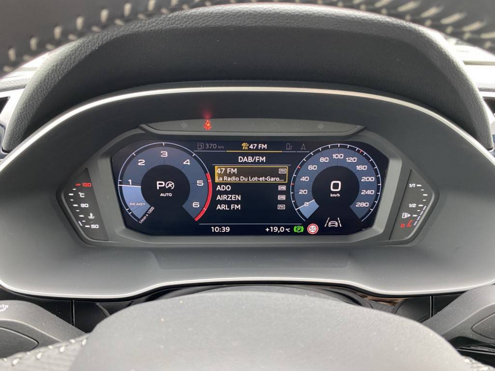 Acheter Audi Q3 Q3 Sportback 35 TDI 150 ch S tronic 7 S line 5p occasion dans les concessions du Groupe Faurie