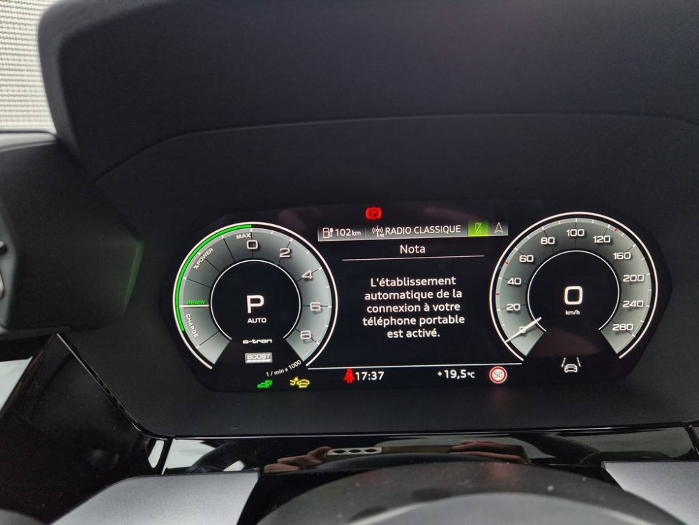 Acheter Audi A3 A3 Sportback TFSI e Hybride rechargeable 272 S tronic 6 S line 5p neuf dans les concessions du Groupe Faurie
