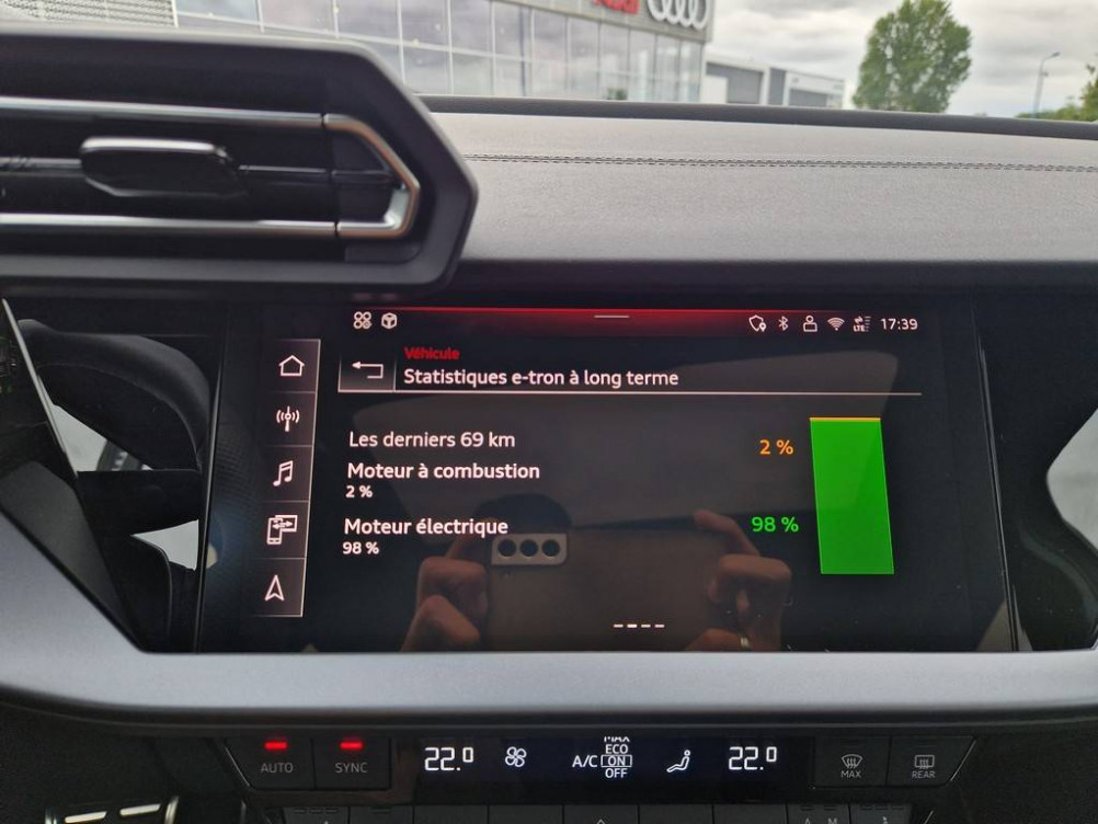 Acheter Audi A3 A3 Sportback TFSI e Hybride rechargeable 272 S tronic 6 S line 5p neuf dans les concessions du Groupe Faurie