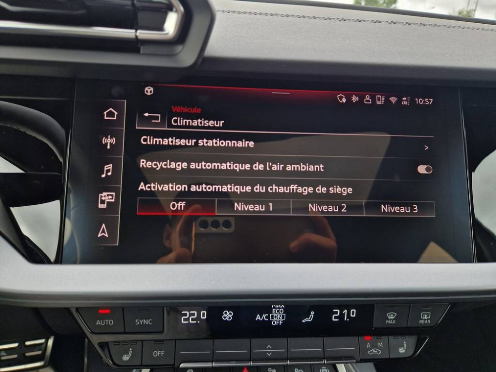 Acheter Audi A3 A3 Sportback TFSI e Hybride rechargeable 272 S tronic 6 S line 5p neuf dans les concessions du Groupe Faurie