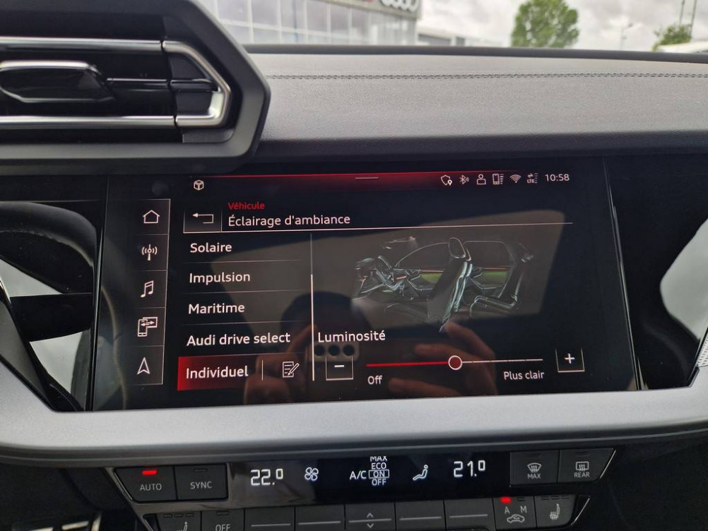 Acheter Audi A3 A3 Sportback TFSI e Hybride rechargeable 272 S tronic 6 S line 5p neuf dans les concessions du Groupe Faurie