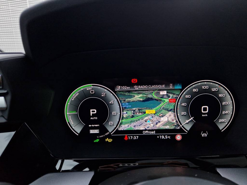 Acheter Audi A3 A3 Sportback TFSI e Hybride rechargeable 272 S tronic 6 S line 5p neuf dans les concessions du Groupe Faurie