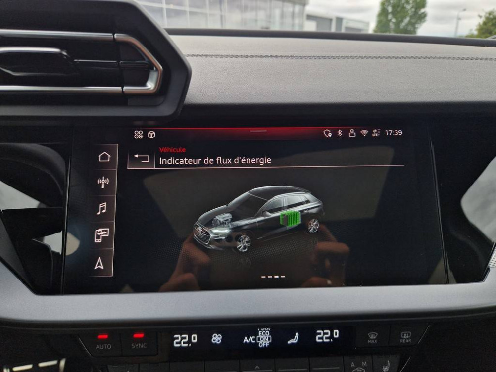 Acheter Audi A3 A3 Sportback TFSI e Hybride rechargeable 272 S tronic 6 S line 5p neuf dans les concessions du Groupe Faurie