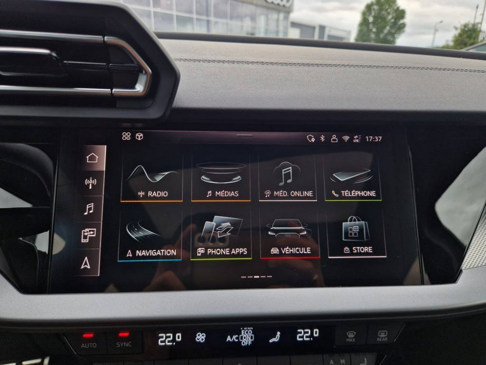 Acheter Audi A3 A3 Sportback TFSI e Hybride rechargeable 272 S tronic 6 S line 5p neuf dans les concessions du Groupe Faurie
