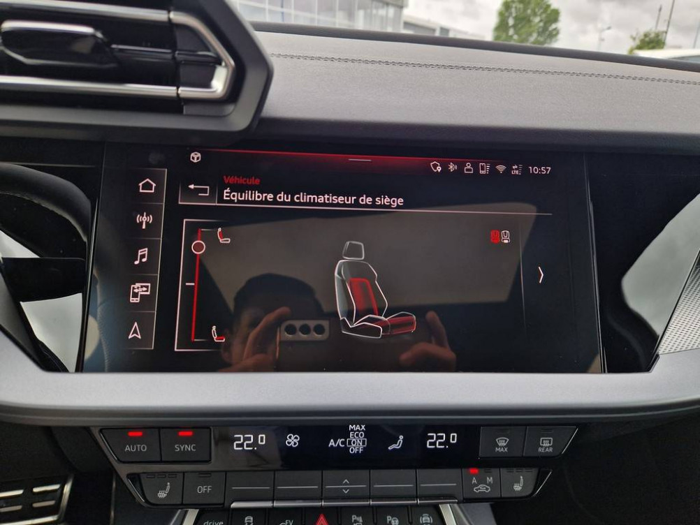 Acheter Audi A3 A3 Sportback TFSI e Hybride rechargeable 272 S tronic 6 S line 5p neuf dans les concessions du Groupe Faurie
