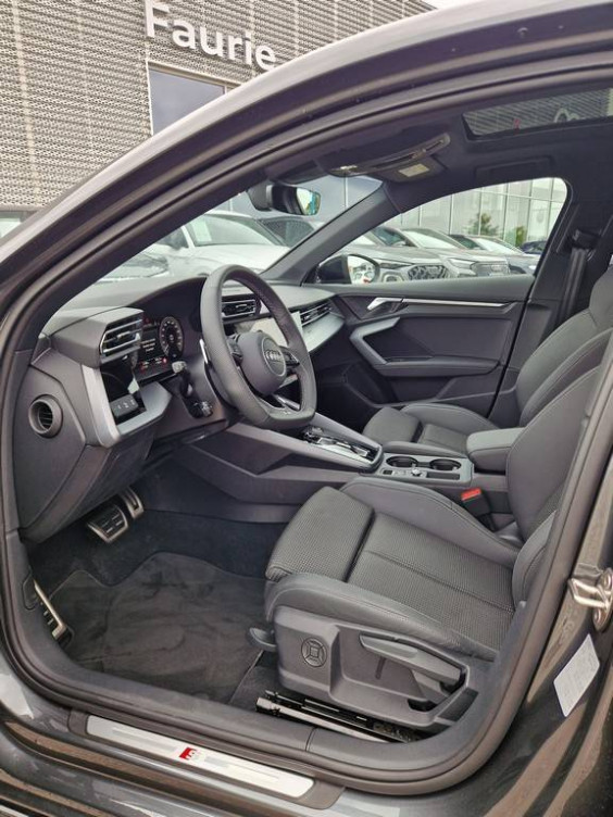 Acheter Audi A3 A3 Sportback TFSI e Hybride rechargeable 272 S tronic 6 S line 5p neuf dans les concessions du Groupe Faurie