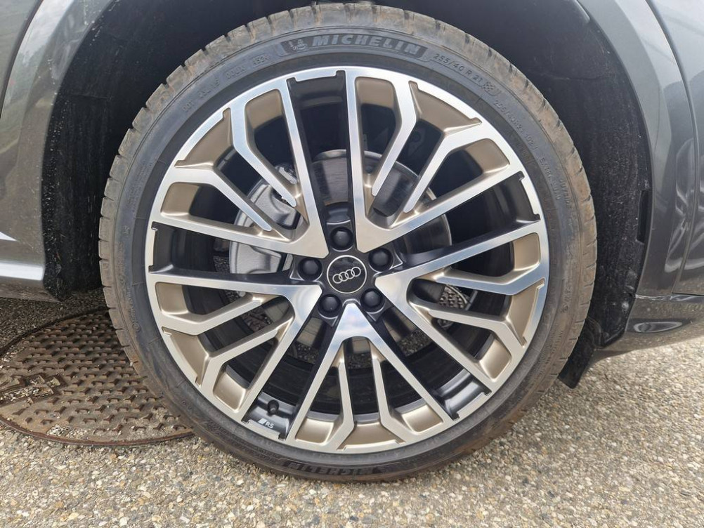 Acheter Audi Q5 Q5 Sportback TFSI 204 ch Hybride S tronic 7 S line 5p neuf dans les concessions du Groupe Faurie