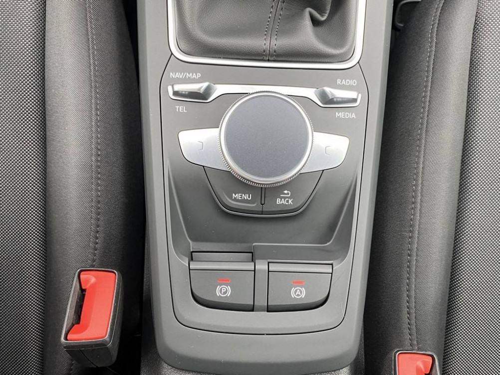 Acheter Audi Q2 Q2 30 TDI 116 BVM6 Business Executive 5p occasion dans les concessions du Groupe Faurie