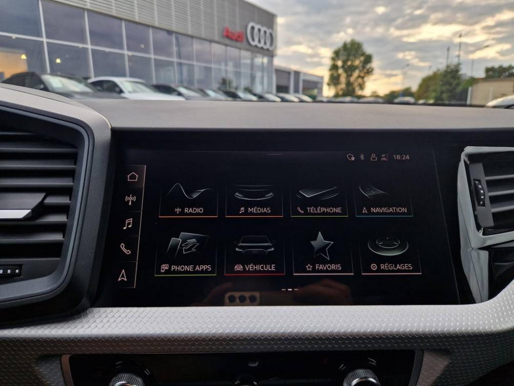 Acheter Audi A1 A1 Sportback 30 TFSI 116 ch S tronic 7 Black Edition 5p neuf dans les concessions du Groupe Faurie