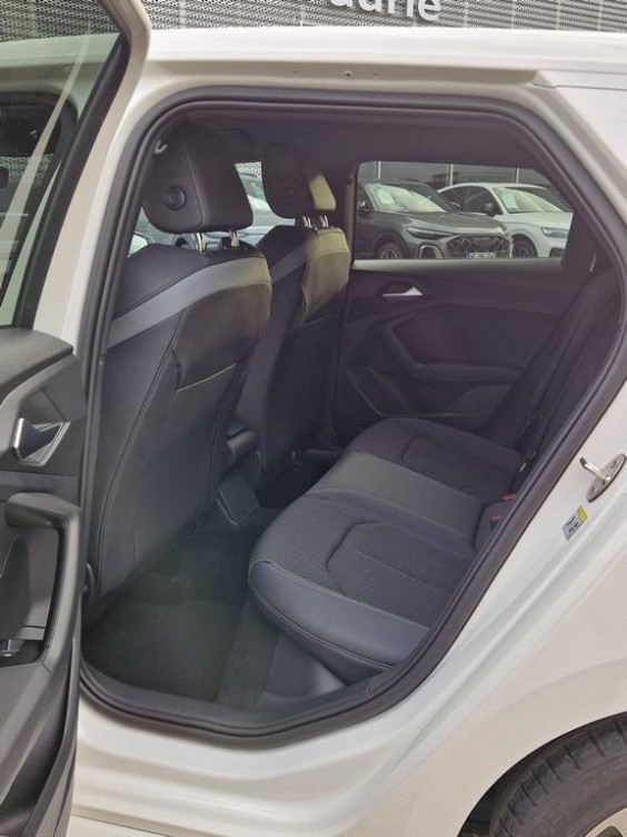Acheter Audi A1 A1 Sportback 30 TFSI 116 ch S tronic 7 Black Edition 5p neuf dans les concessions du Groupe Faurie