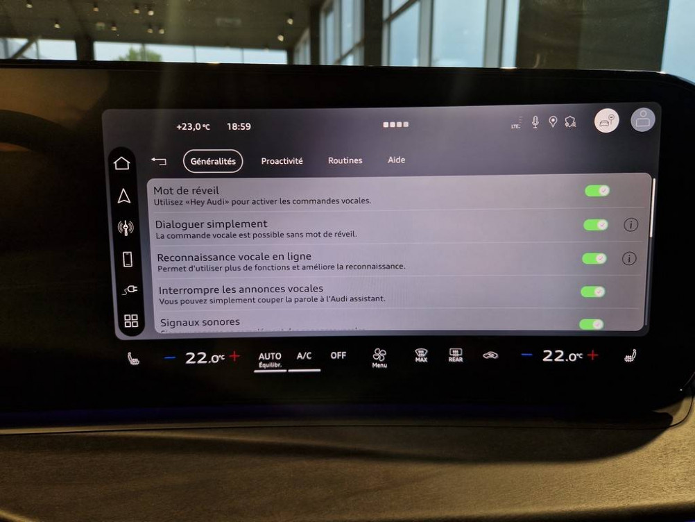 Acheter Audi Q3 Q3 e-hybrid 272 ch S tronic 6 S line 5p neuf dans les concessions du Groupe Faurie