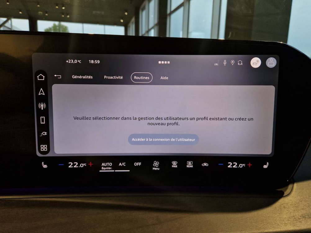 Acheter Audi Q3 Q3 e-hybrid 272 ch S tronic 6 S line 5p neuf dans les concessions du Groupe Faurie