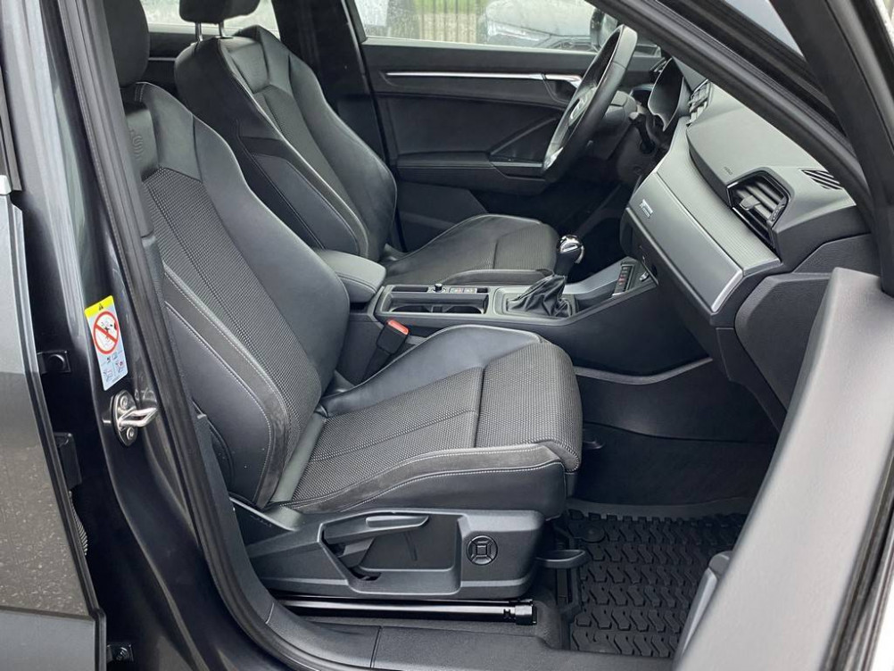Acheter Audi Q3 Q3 Sportback 35 TDI 150 ch S tronic 7 S line 5p occasion dans les concessions du Groupe Faurie
