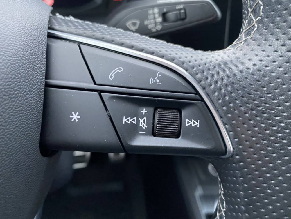 Acheter Audi Q3 Q3 Sportback 35 TDI 150 ch S tronic 7 S line 5p occasion dans les concessions du Groupe Faurie