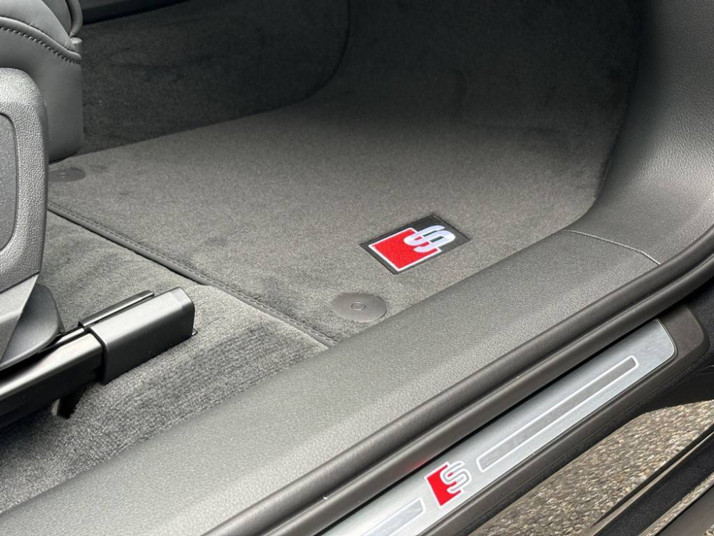 Acheter Audi Q8 e-tron SQ8 e-tron Sportback 503 ch 114 kWh Quattro  5p neuf dans les concessions du Groupe Faurie